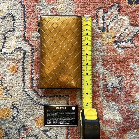 Chanel Wallet - Picture 9 of 16